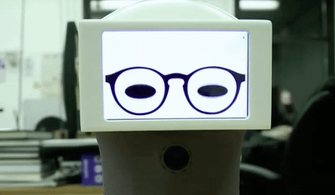 Little Robot Communicates Gifs